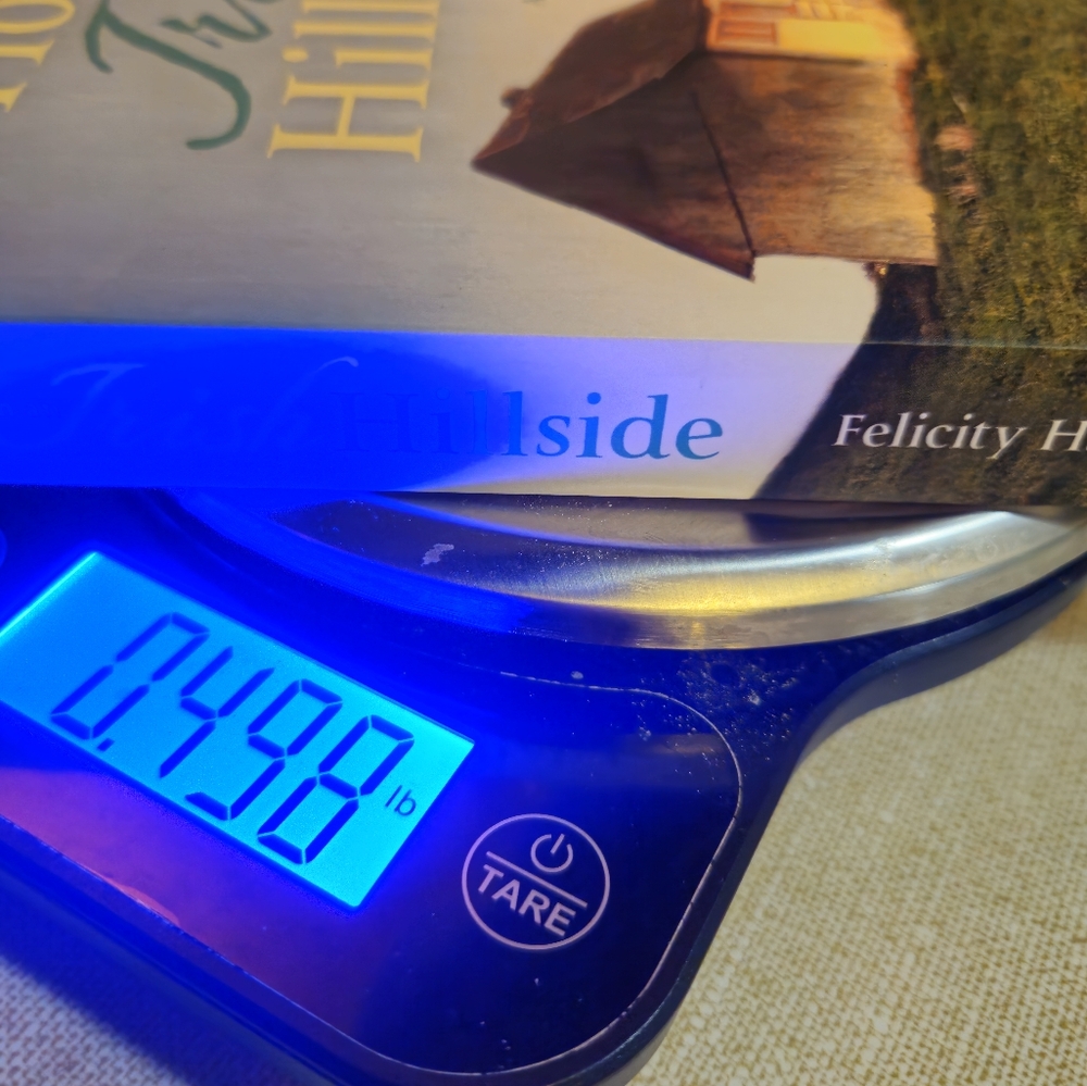 Books The House on an Irish Hillside Felicity Hayes-McCoy Paperback - Picture 5 of 5